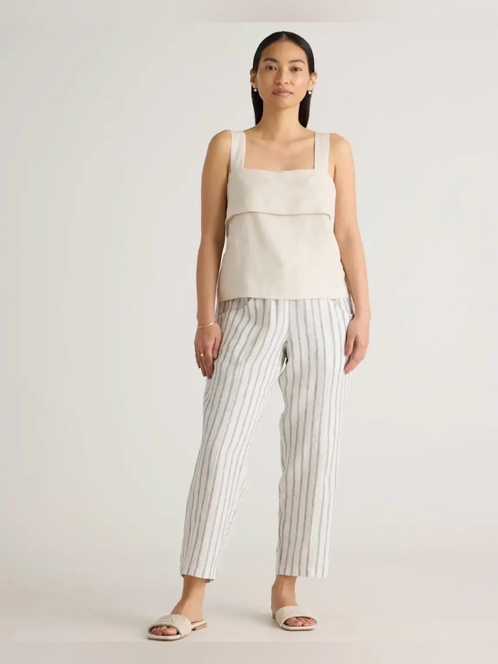 Quince Pant 100% European Linen Black Pin Stripes. Relaxed Tapered. NWT. XL.